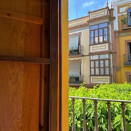 Casa Snoopy Lägenhet Sevilla Exteriör bild