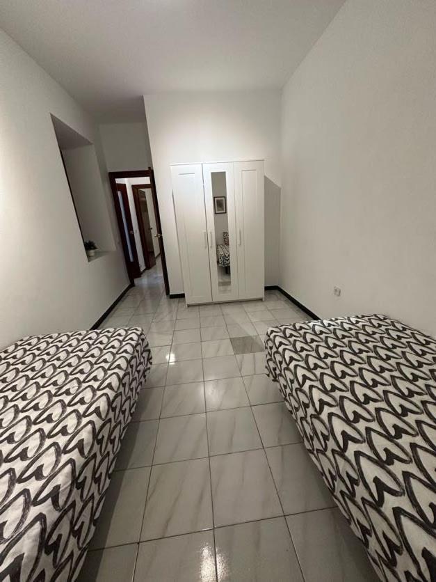 Casa Snoopy Lägenhet Sevilla Exteriör bild